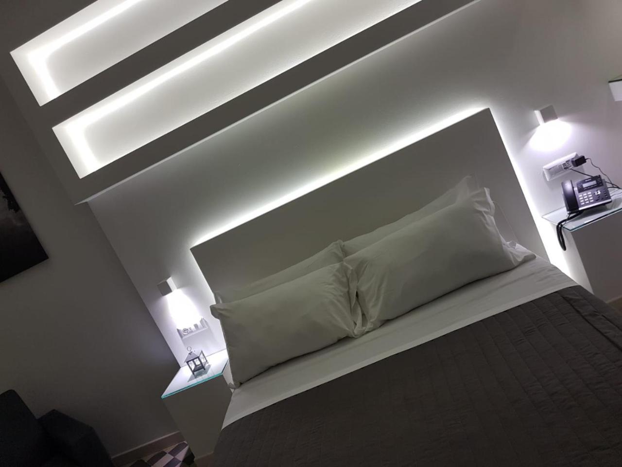 Villa Adelaide Suite & Room Торре-а-Маре Экстерьер фото