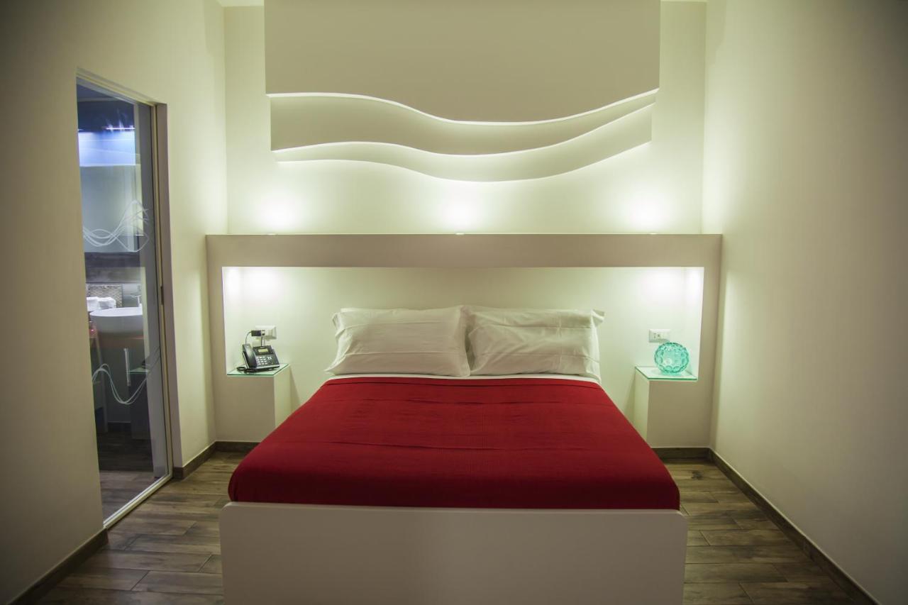 Villa Adelaide Suite & Room Торре-а-Маре Экстерьер фото