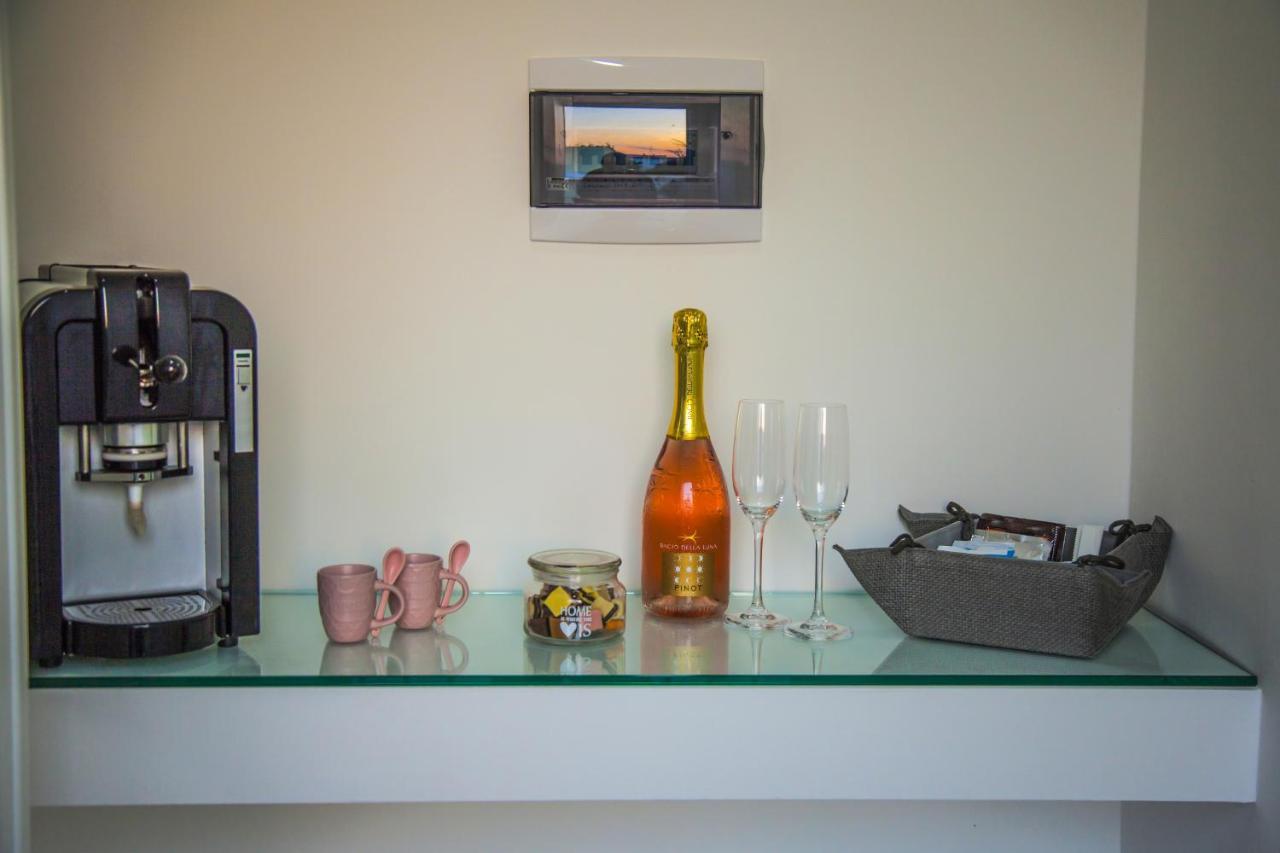 Villa Adelaide Suite & Room Торре-а-Маре Экстерьер фото